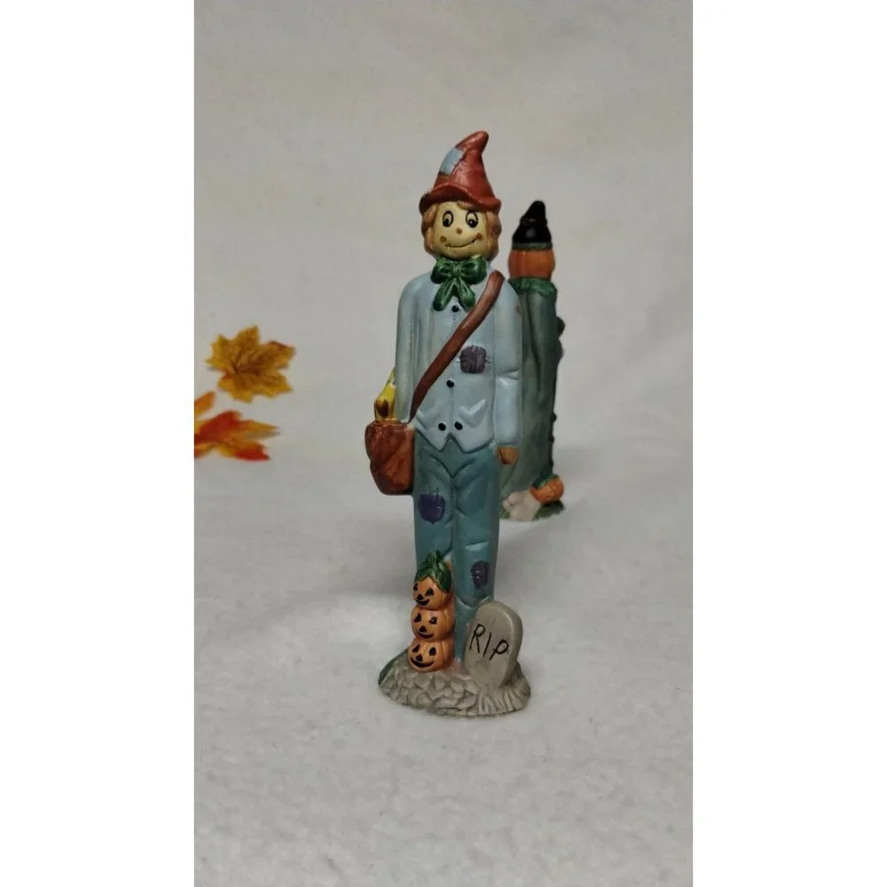 Vintage Haunted Haven Pencil Halloween Scarecrow & Pumpkin Figurines‎